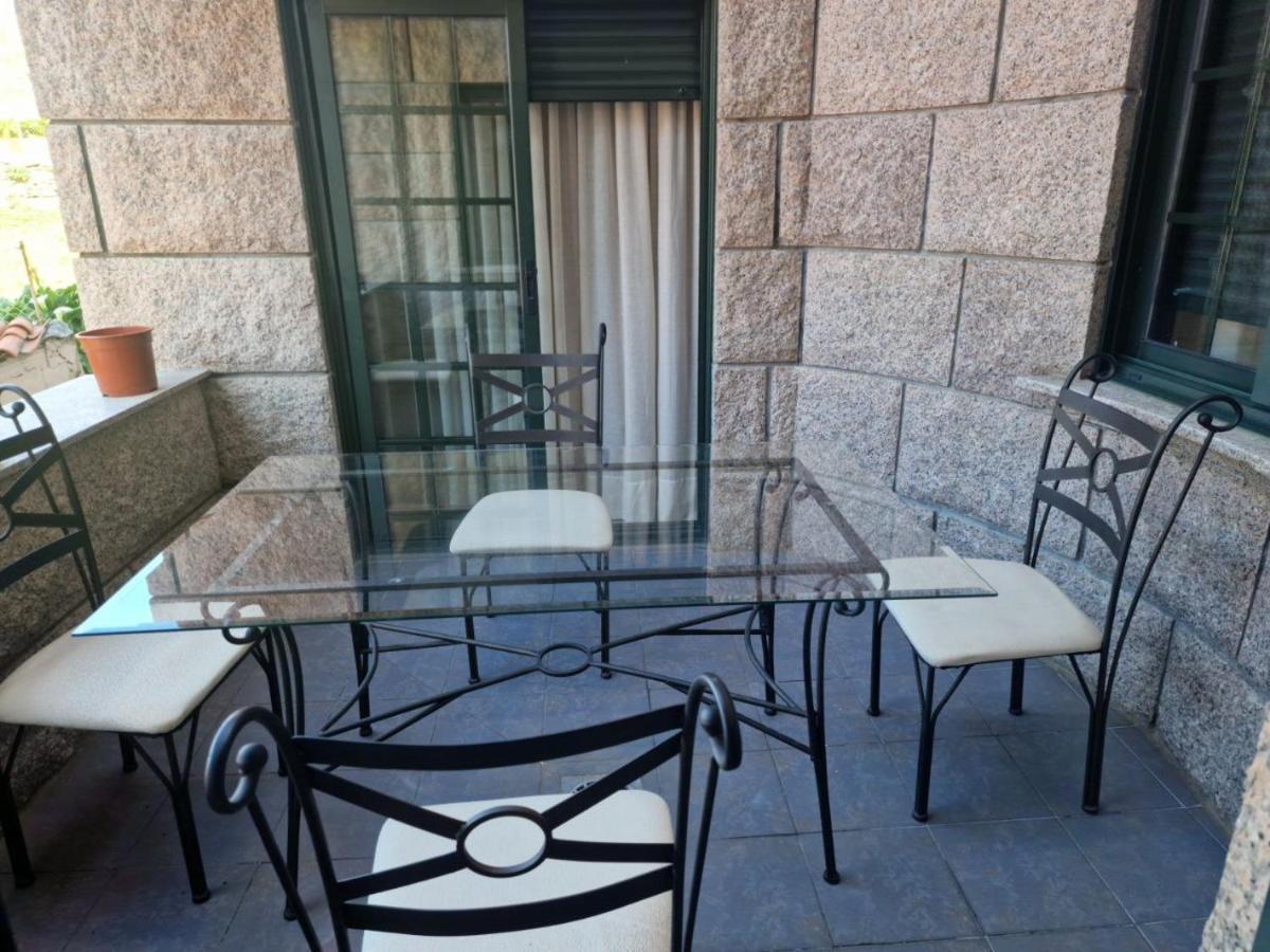 Hostal O Galeon San Luis 莫阿纳 外观 照片