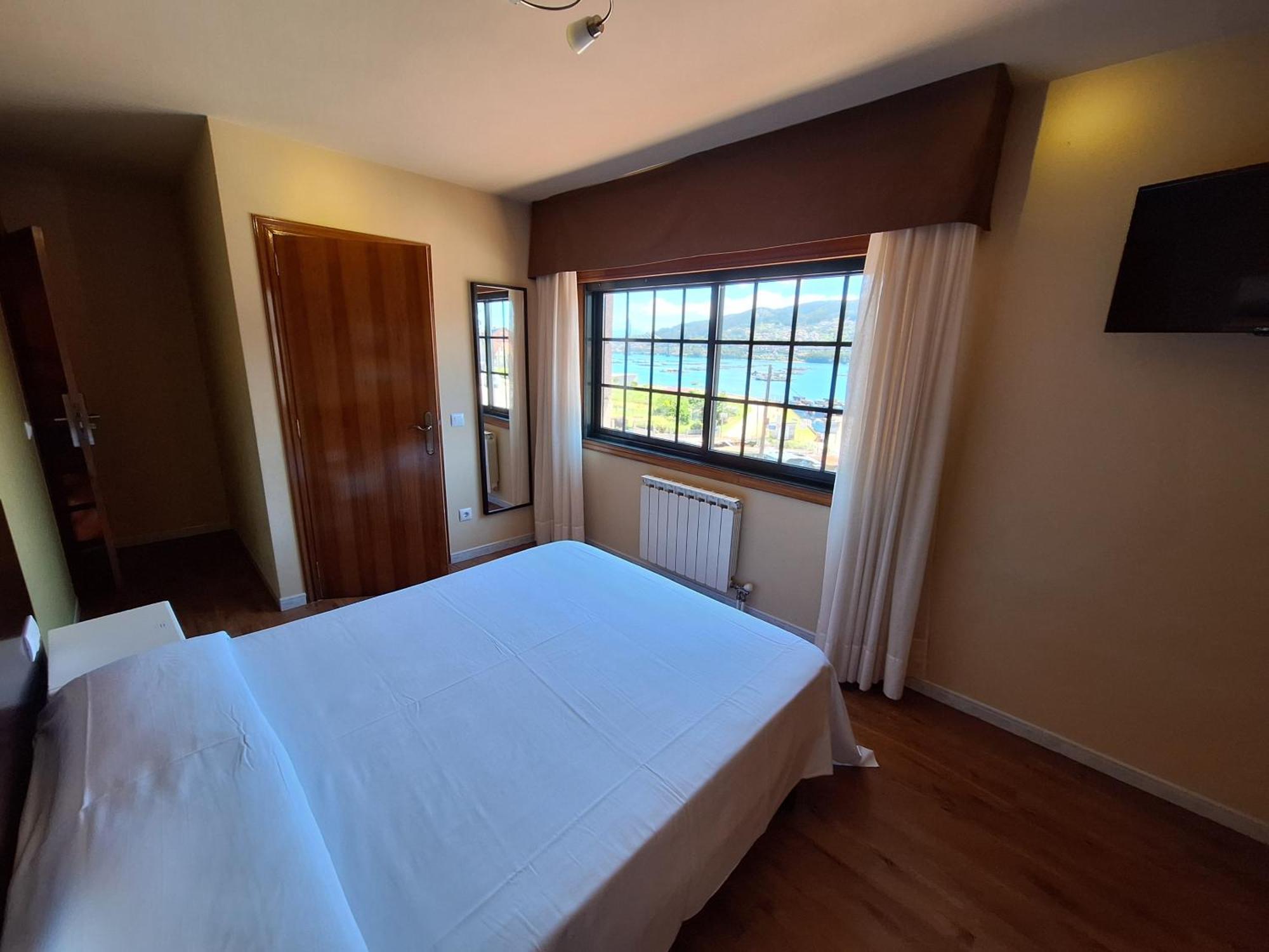Hostal O Galeon San Luis 莫阿纳 外观 照片